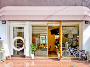  Beehive Hostel Osaka  Осака